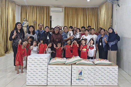 Donating goods through events (Indonesia)