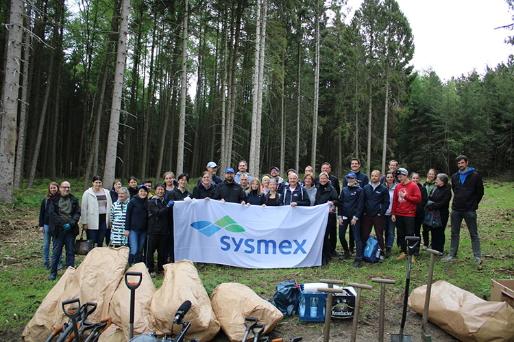 Tree planting activities for forest conservation (Europe)