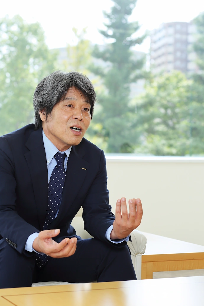 Member of the Managing Board and  Senior Executive Officer Managing Director, CTO, Tomokazu Yoshida