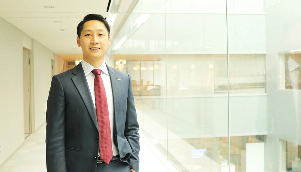 Phuong Ha Ho（フォン・ハ・ホ）